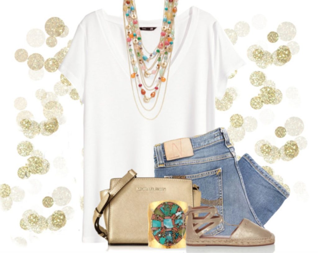 statement-necklace-with-t-shirt