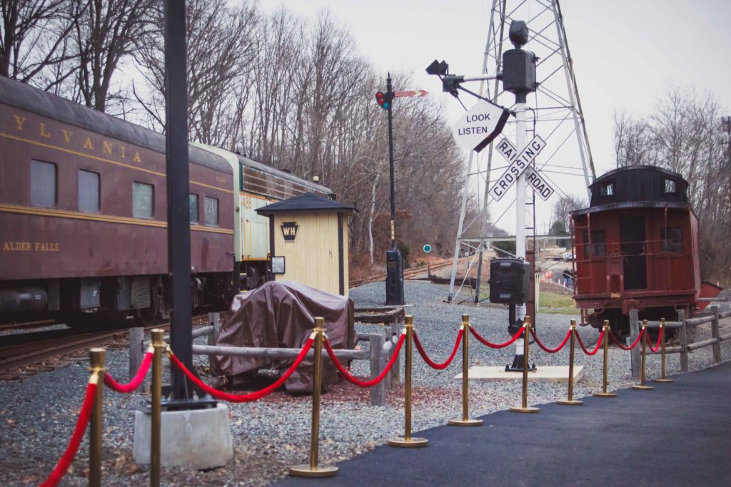 Riding The Polar Express Train Ride Morristown and Eerie Railway (New
